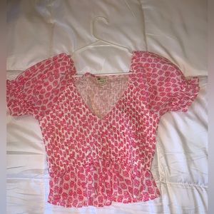 Billabong low cut floral top!